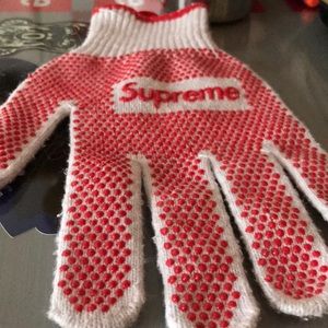 ONLY ONE Supreme Glove